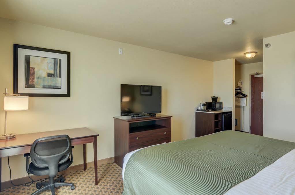 Cobblestone Inn & Suites - Lakin Exteriér fotografie