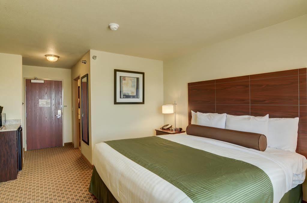 Cobblestone Inn & Suites - Lakin Exteriér fotografie
