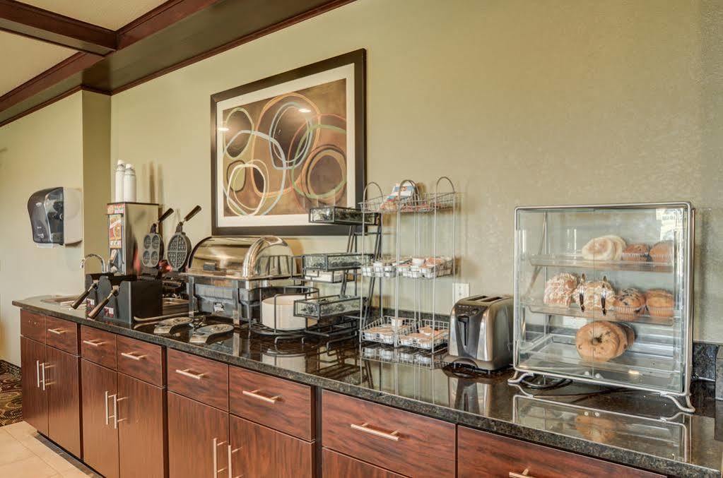 Cobblestone Inn & Suites - Lakin Exteriér fotografie
