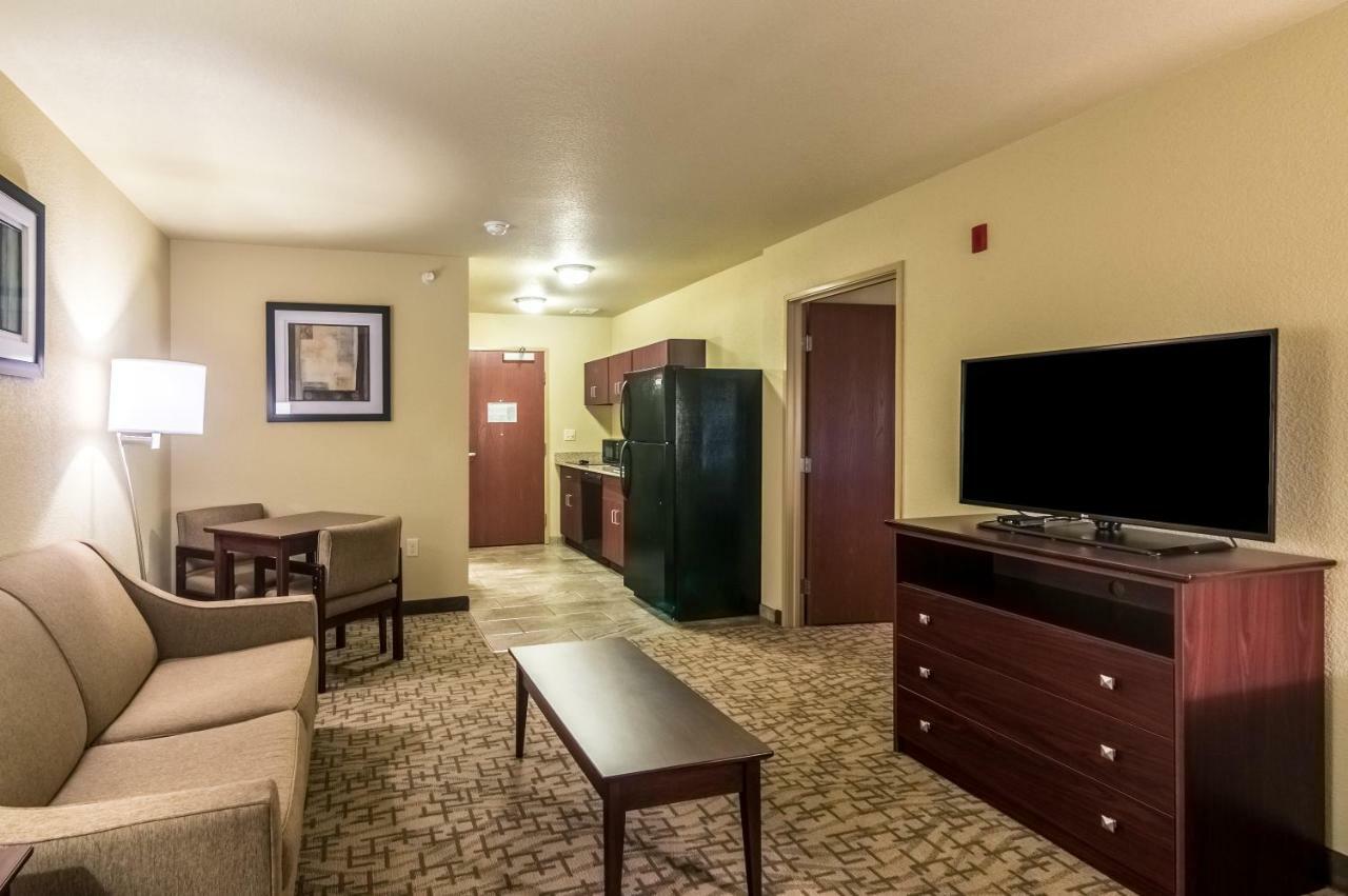 Cobblestone Inn & Suites - Lakin Exteriér fotografie